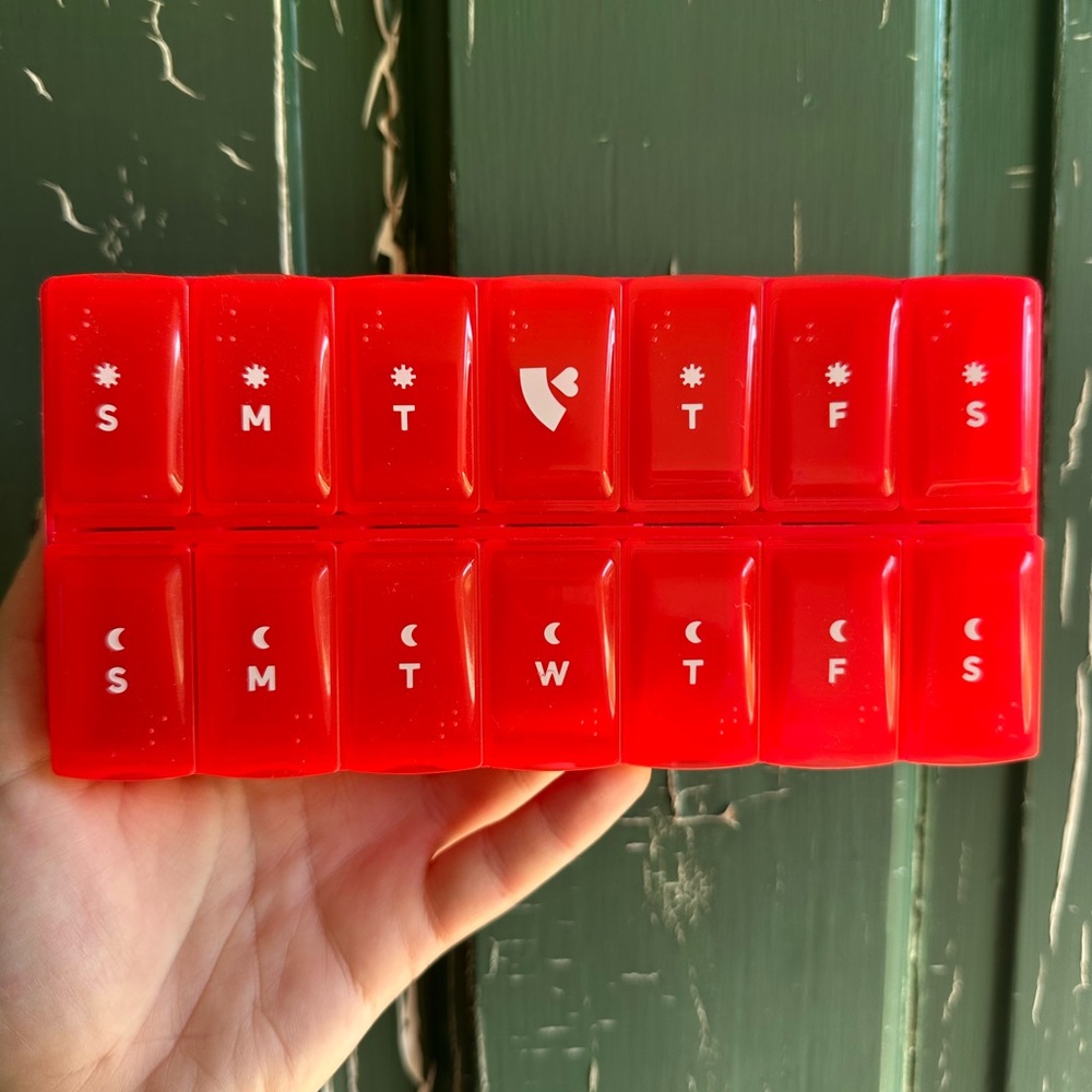 Love Wellness Vitamin Organizer